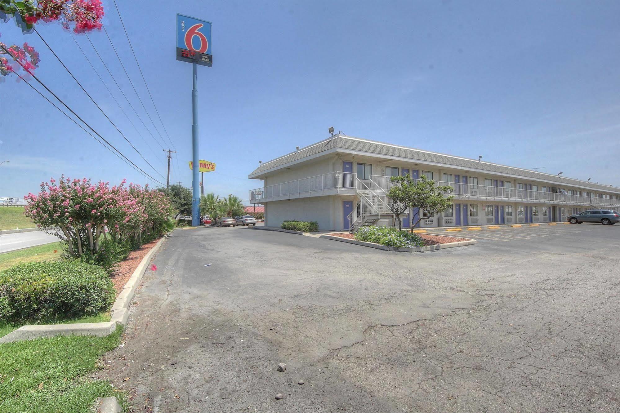 Motel 6-San Antonio, Tx - Fort Sam Houston Exterior photo