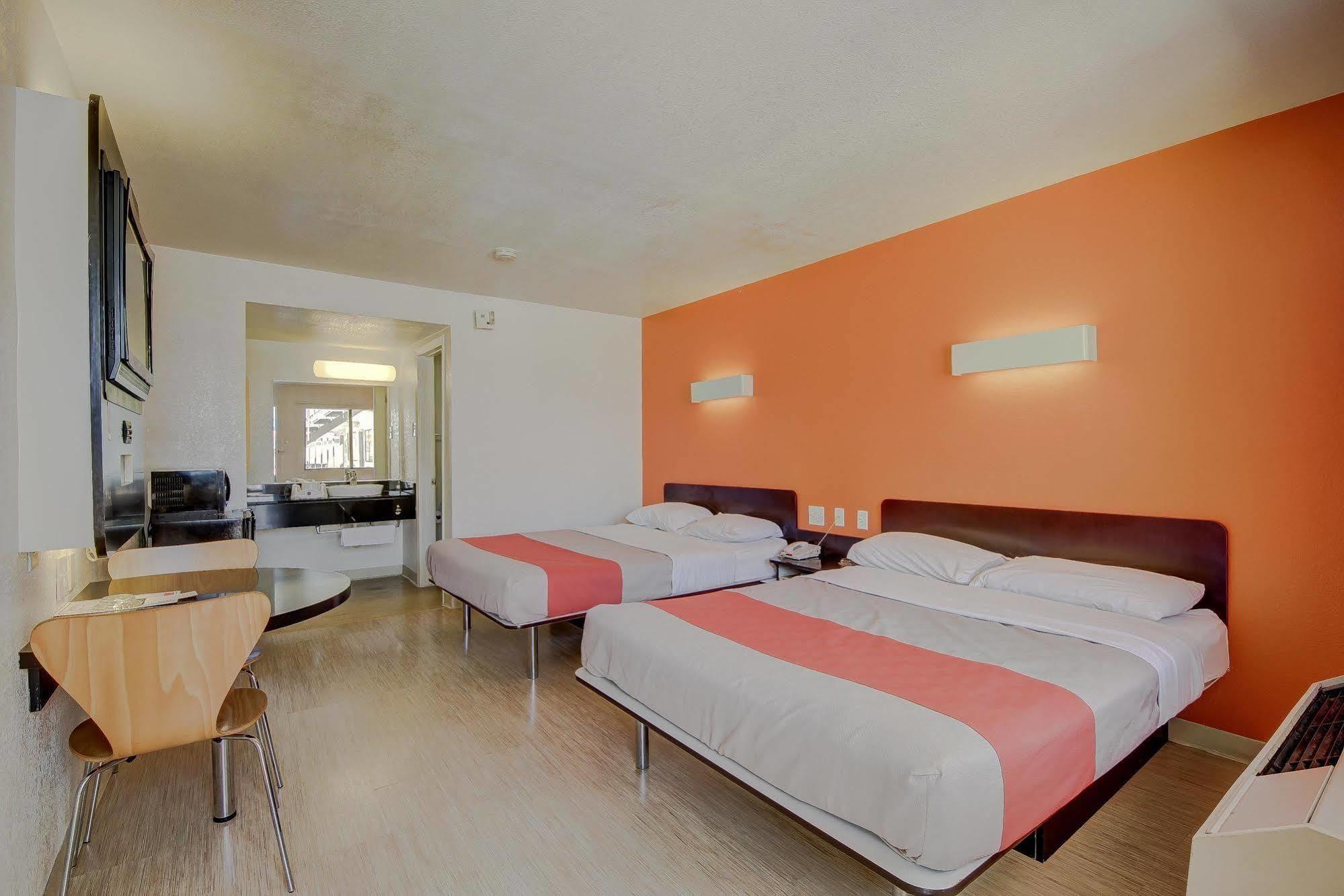 Motel 6-San Antonio, Tx - Fort Sam Houston Exterior photo